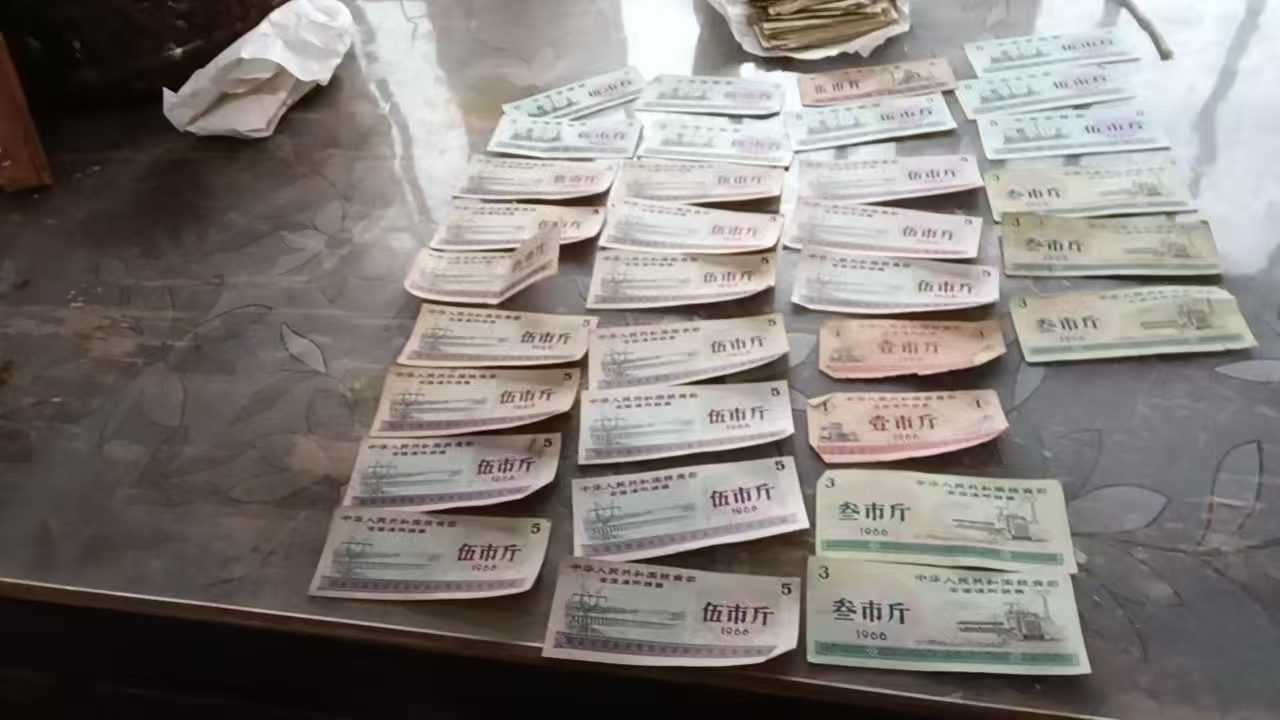 9f694b16-a8a4-412c-9bbc-7468d20a2e58